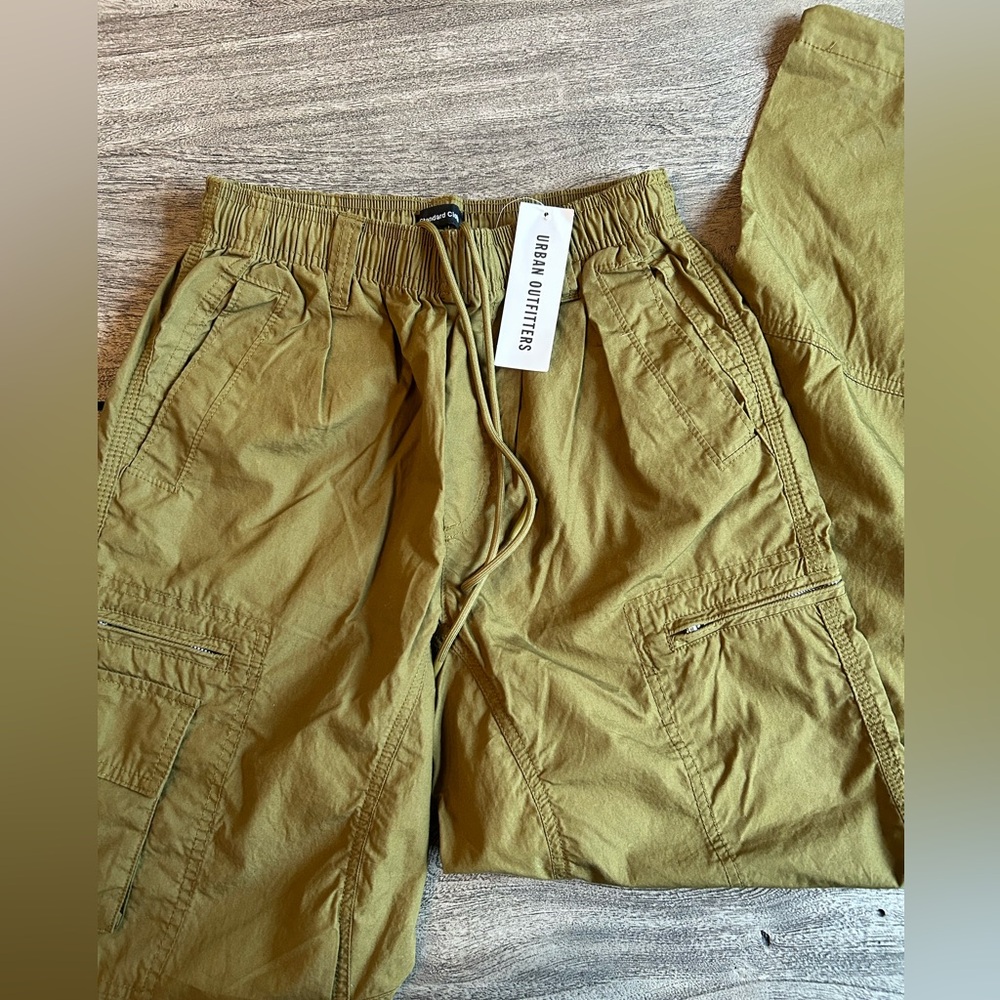 Urban Outfitters Women’s XS Cargo Pants NWT